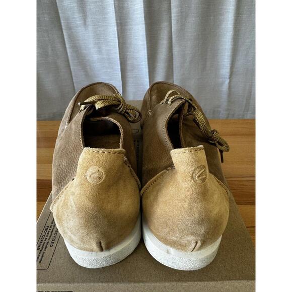 CLARKS SHACRELITE LOW TOP MEN'S SHOES COLOR DARK SAND NUBUCK SIZE 12 - Picture 3 of 9